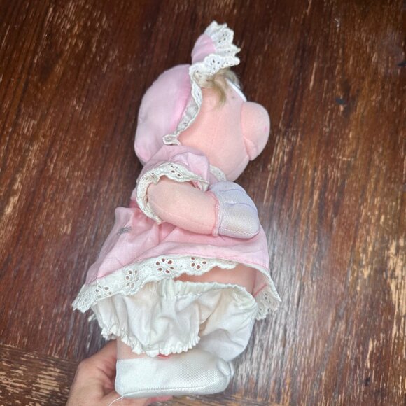 Vintage 1987 Worlds Of Wonder Baby Miss Piggy Little Boppers Plush Doll Pink Dre - Picture 11 of 16